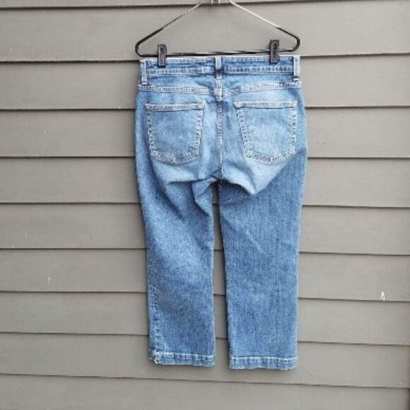 Gap Boot Cut Capris Size 8R - Picture 5 of 6